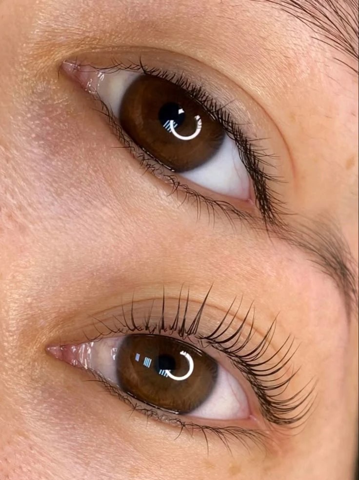 Ламинирование бровей и ресниц